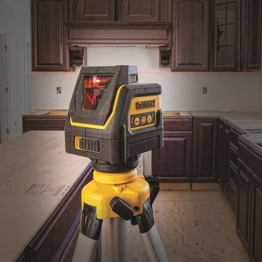 Kryžminis lazerinis nivelyras DeWALT DW0811-XJ - Image 2