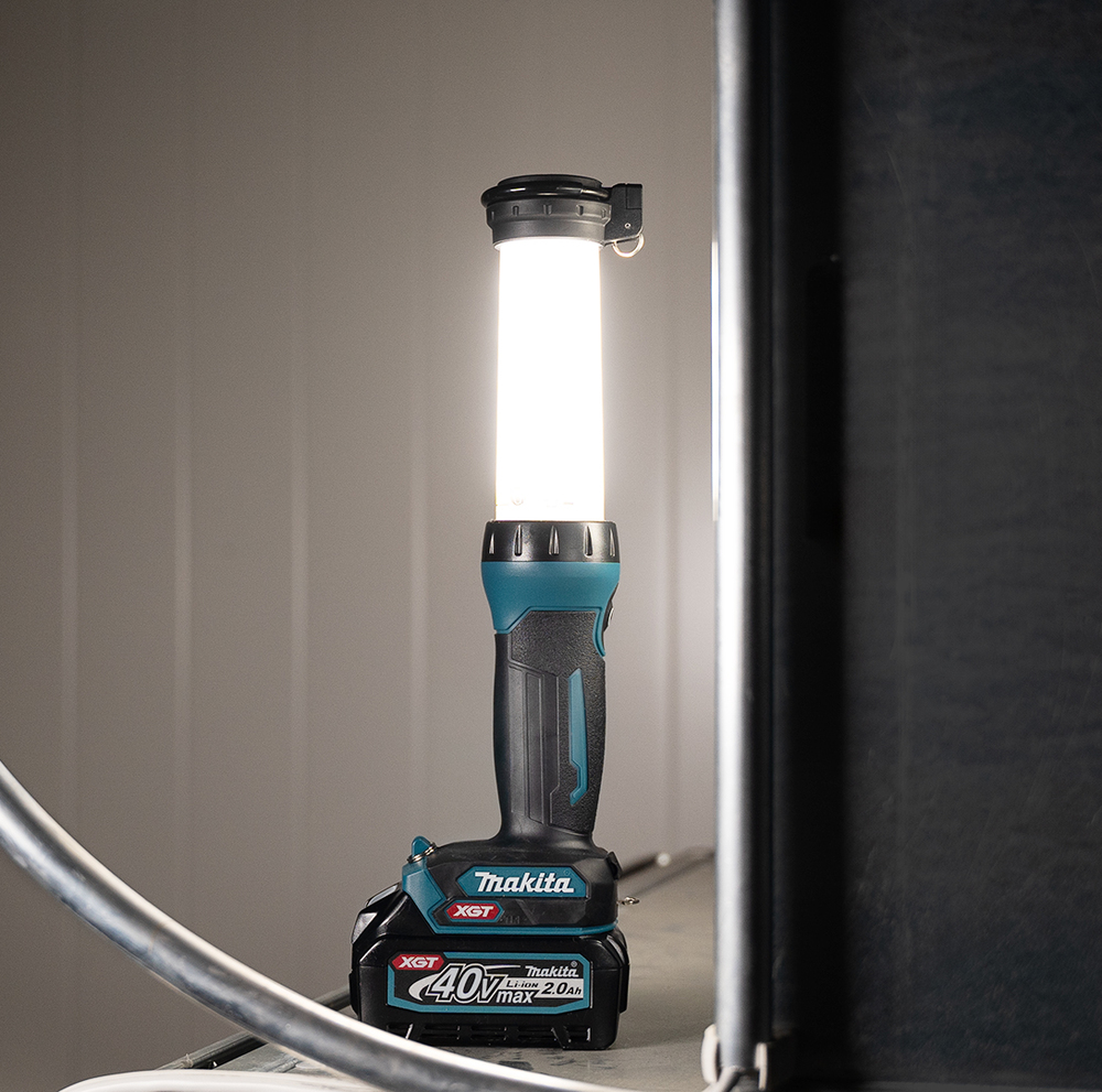 Akumuliatorinis prožektorius Makita ML002G XGT 40V - Image 2